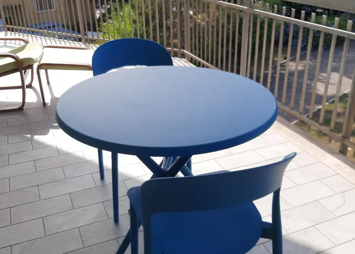 La Maison Verte Πανσιόν 3*